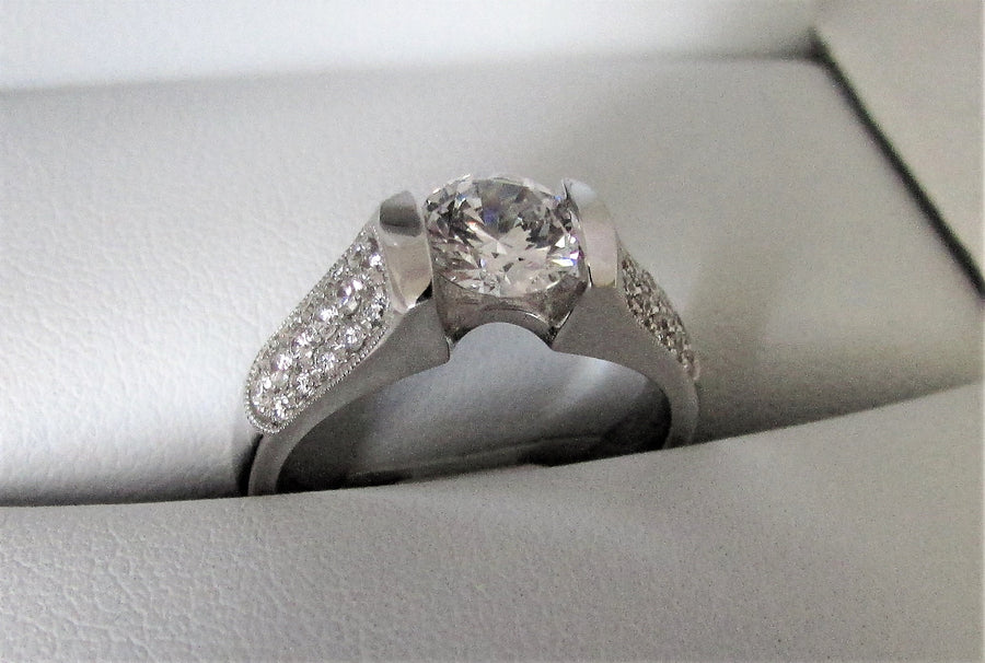 A2121 - 14 Karat White Gold Engagement Ring