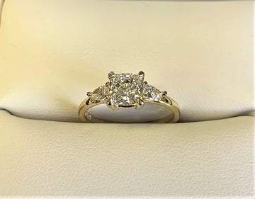 A2798 - 14 Karat Yellow Gold Custom Engagement Ring