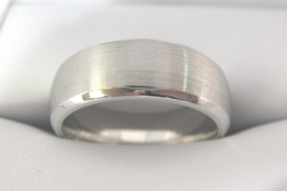 White Gold Men's Wedding Band 3923-8