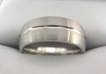 White Gold Men's Wedding Band 3924-8