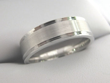 White Gold Men's Wedding Band 3982-6