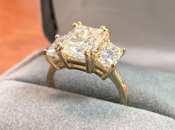 A10022 - 14 Karat Yellow Gold Custom Engagement Ring