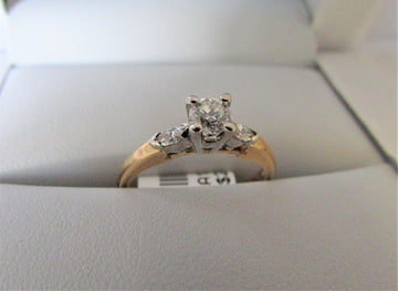 A1339 - 14 Karat Yellow Gold Engagement Ring