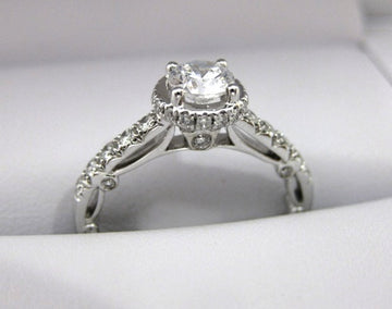 A2000 - 18 Karat White Gold Verragio Ring