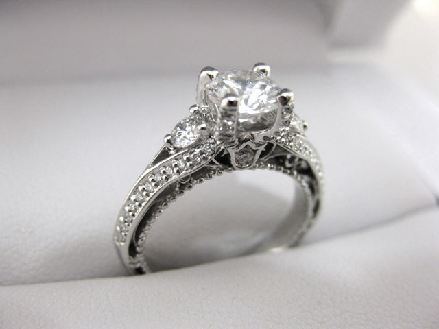 A2379 - 18 Karat White Gold Verragio Ring