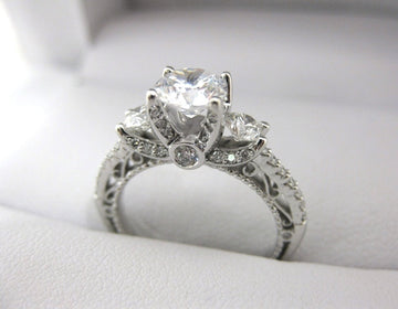 A2390 - 18 Karat White Gold Verragio Ring