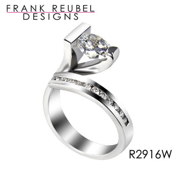 APA3729 - 14 Karat White Gold Frank Reubel Ring