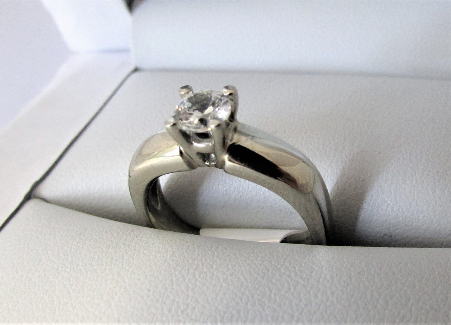 AT1467 - 19 Karat White Gold Engagement Ring