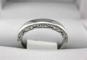 B1577 - White Gold La Vie Women's Wedding Band