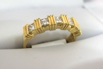 C705 - 14 Karat Yellow Gold Band