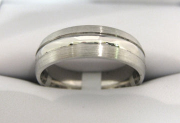 White Gold Men's Wedding Band D245