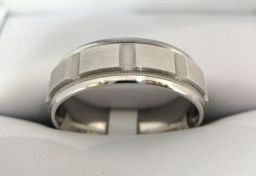 White Gold Men's Wedding Band D495