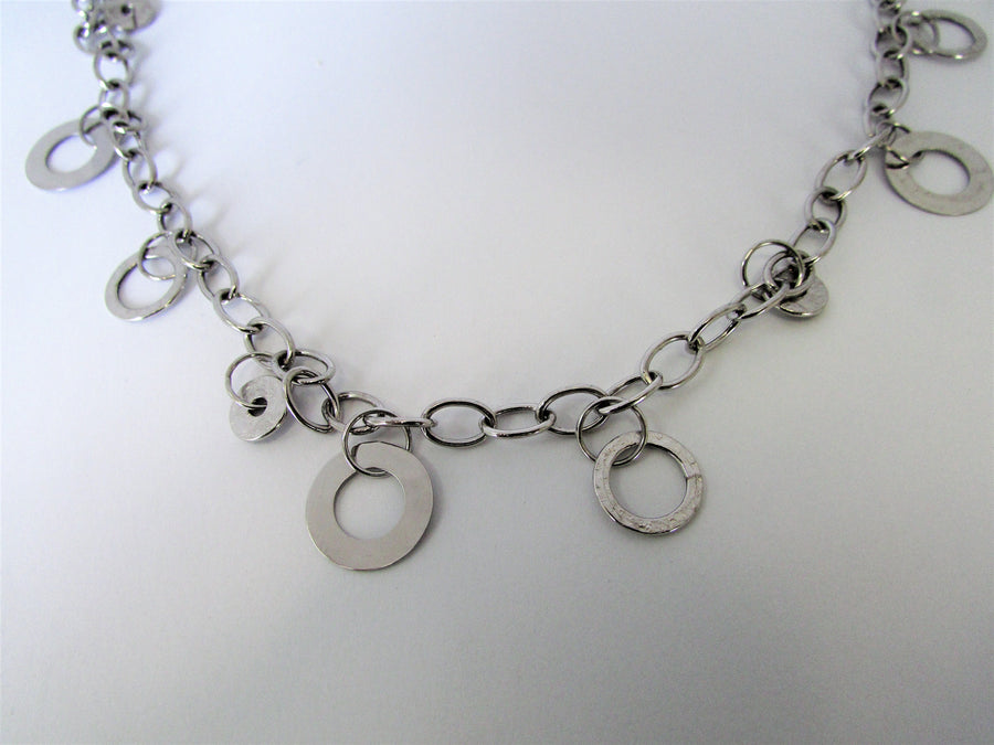 E4877 - 10 Karat White Gold Necklace