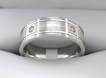 F3047 - 14 Karat White Gold Men's Wedding Band