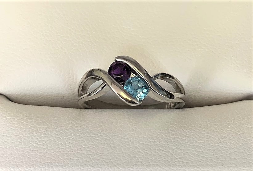 H1189 - Platinum Custom Ring