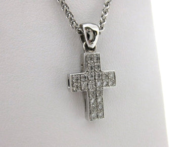 I2575 - 18 Karat White Gold Cross Pendant