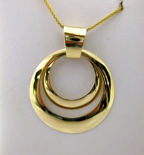 I5210 - 14 Karat Yellow Gold Ross Haynes Pendant