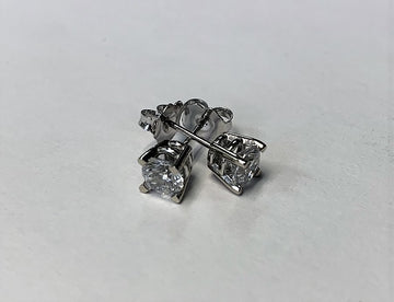 TSJ361 - 14 Karat White Gold Cubic Zirconia Stud Earrings