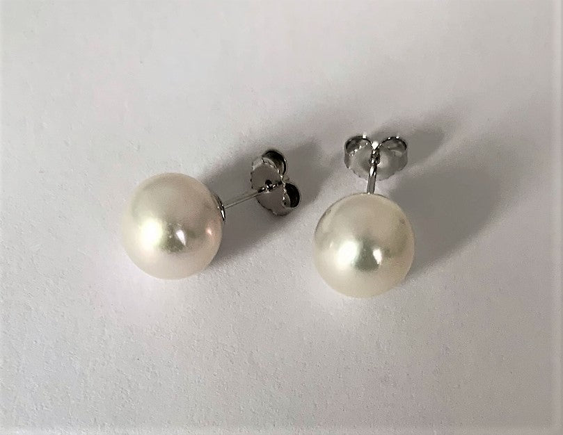 J9172 - Pearl Earrings