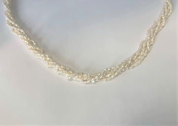 TSL378 - Pearl Necklace