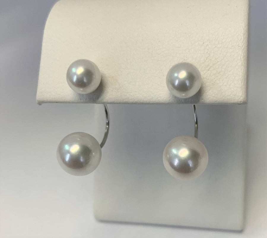 J8962 - Pearl Earrings