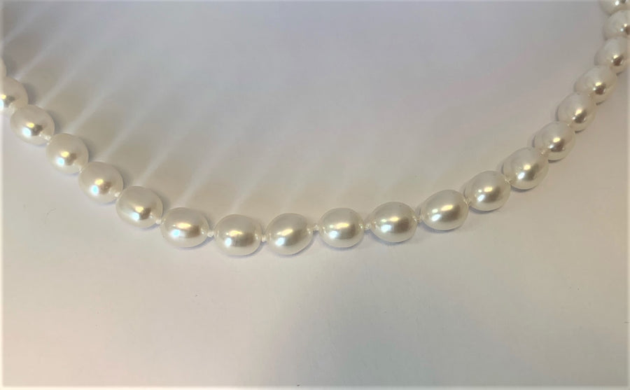 TSL0196 - Pearl Necklace