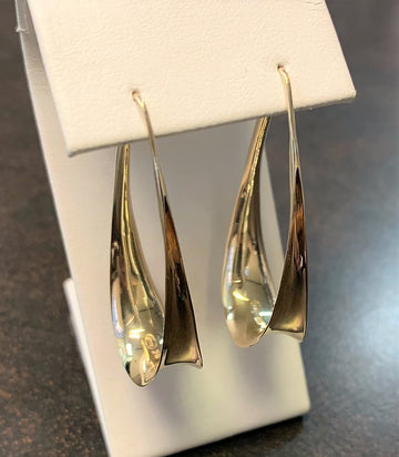 J7288 - 14 Karat Yellow Gold Ross Haynes Earrings