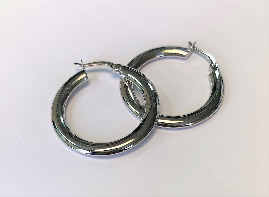 J8712 - 14 Karat White Gold Hoop Earrings