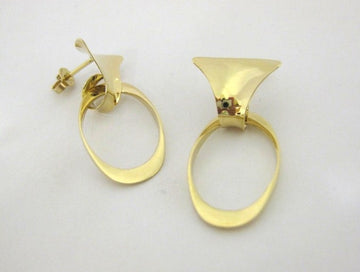 J8129 - 14 Karat Yellow Gold Ross Haynes Earrings