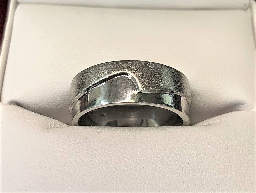 TF7380 - 14 Karat White Gold Custom Band