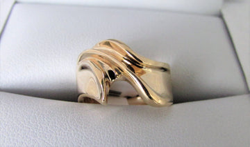 TSC399 - 10 Karat Yellow Gold Custom Ring