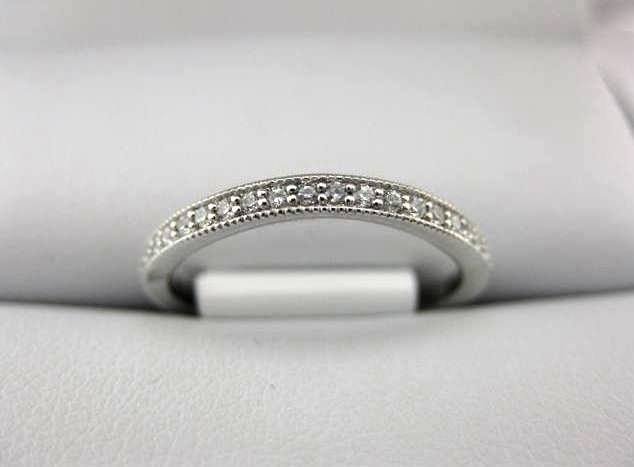 White Gold La Vie Women's Wedding Band 115047-100W