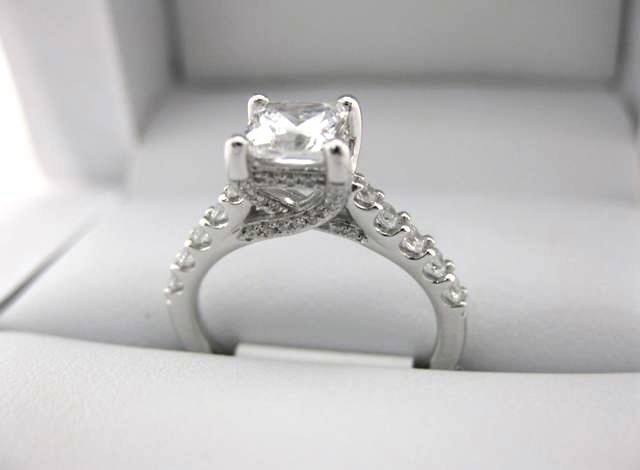 White Gold La Vie Engagement Ring 115259-100